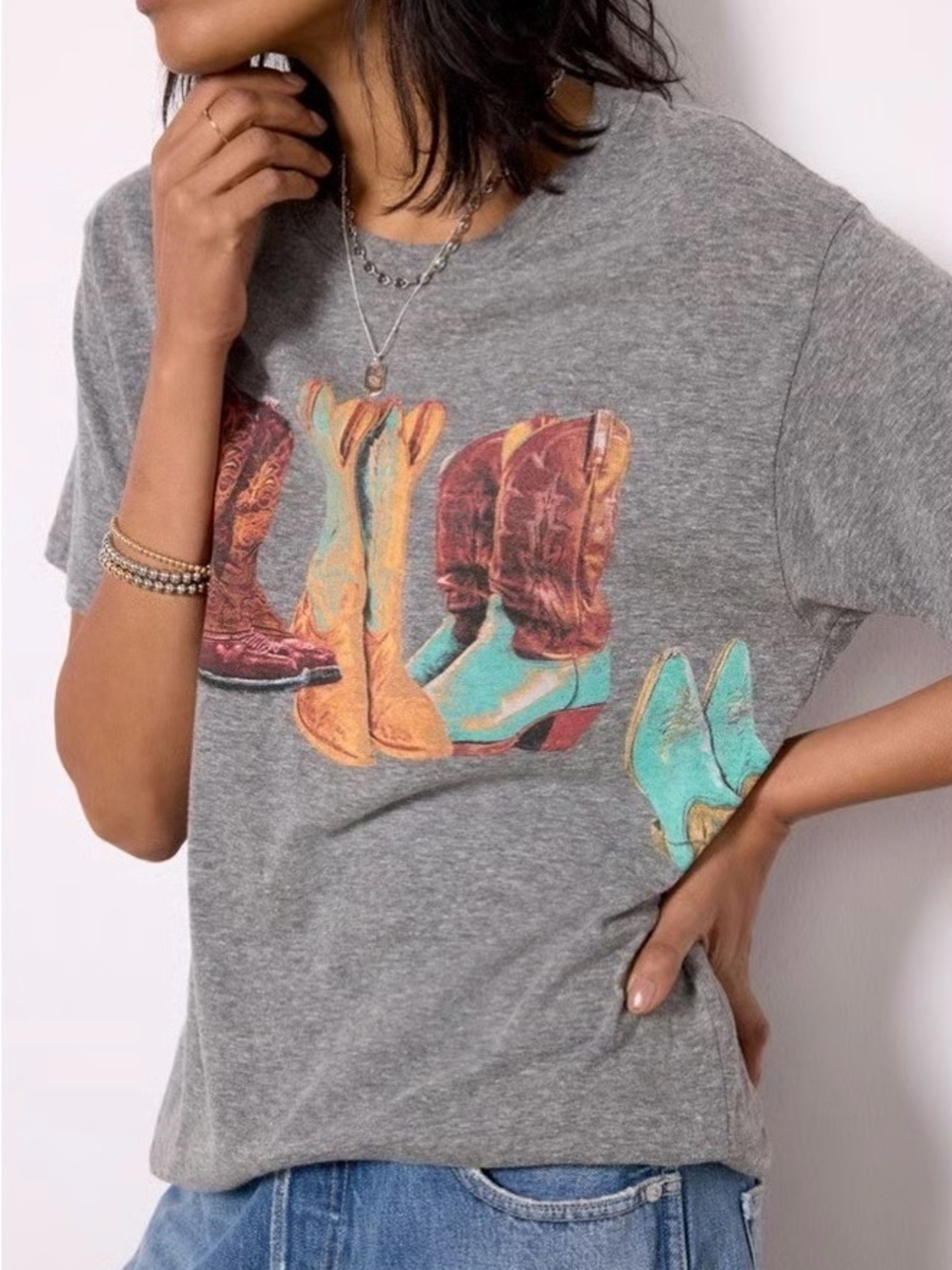 Daydreamer LA Kick Off Your Boots Merch Tee